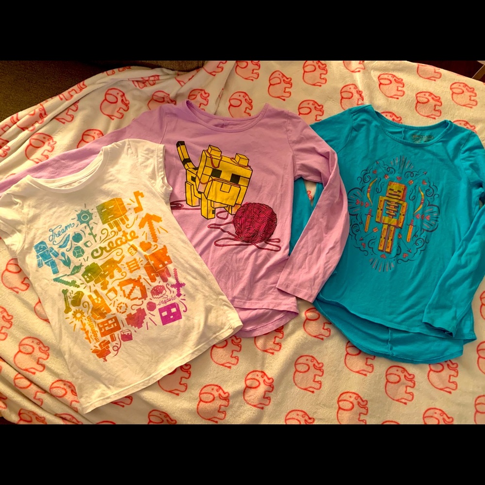 3 Girls MINECRAFT tops lot 7/8